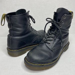 Dr. Martens 11821 8 eye lace up leather boots